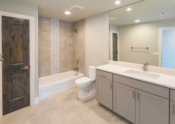 Shower and Bathtub Installation Services Washington